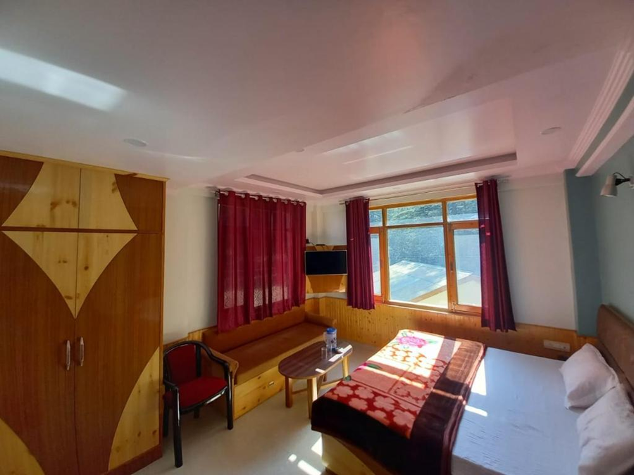 Kufri Mount Stay,,2 star
