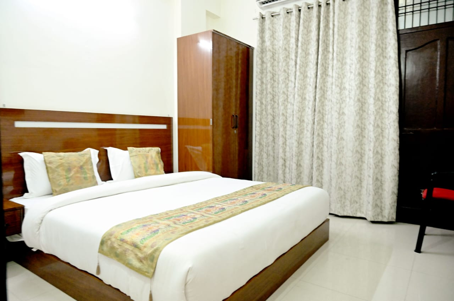 Hotel Veda Vatica,,2 star