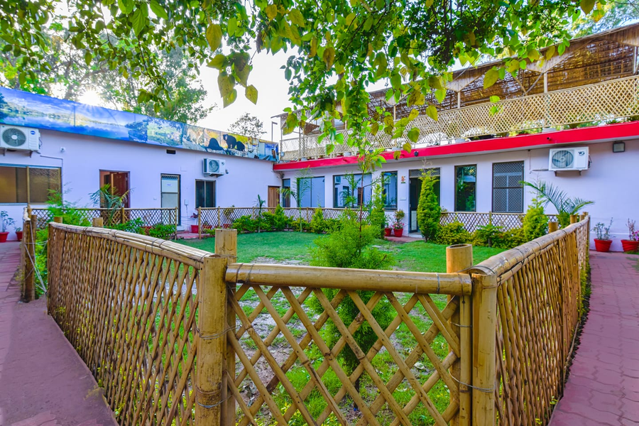 happy forest inn