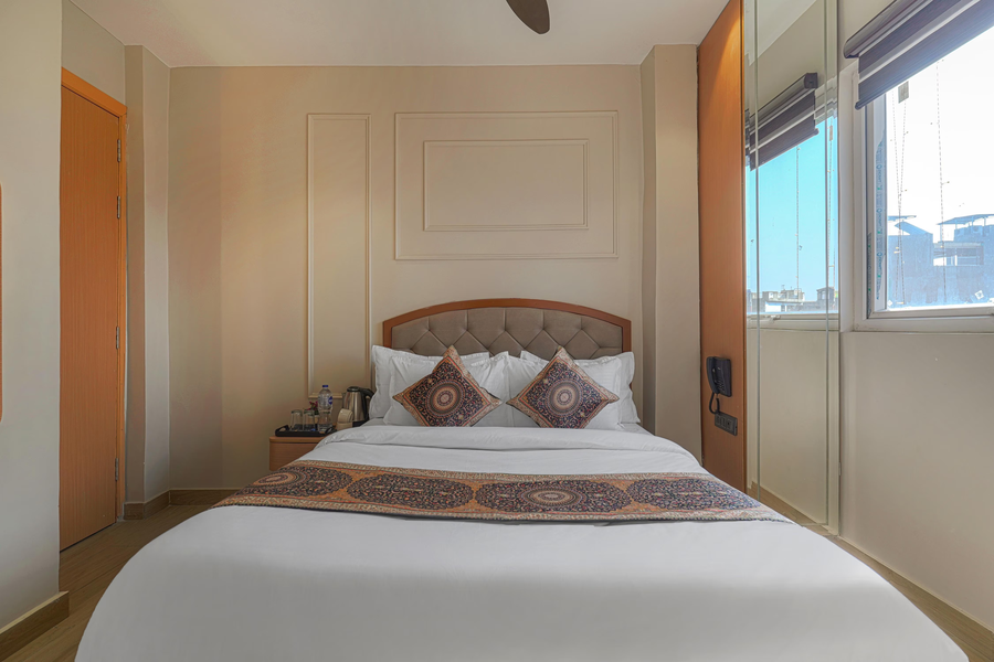 Hotel Sign Inn,,3 star