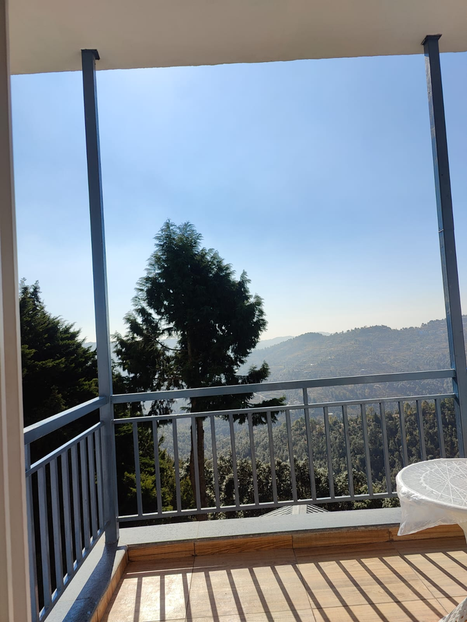 The Mukteshwar Inn Resort,Bhatelia-Dhanachuli-Bhimtalroad, Bhatelia, Mukteshwar, Uttarakhand 263136,3 star