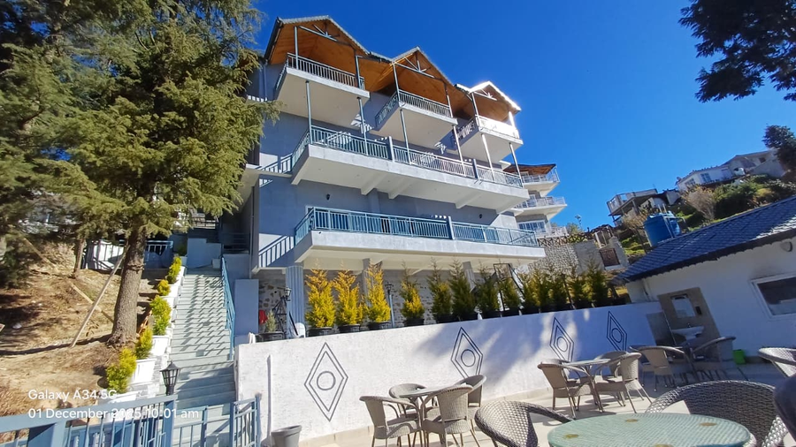 The Mukteshwar Inn Rooftop Cafe,,2 star