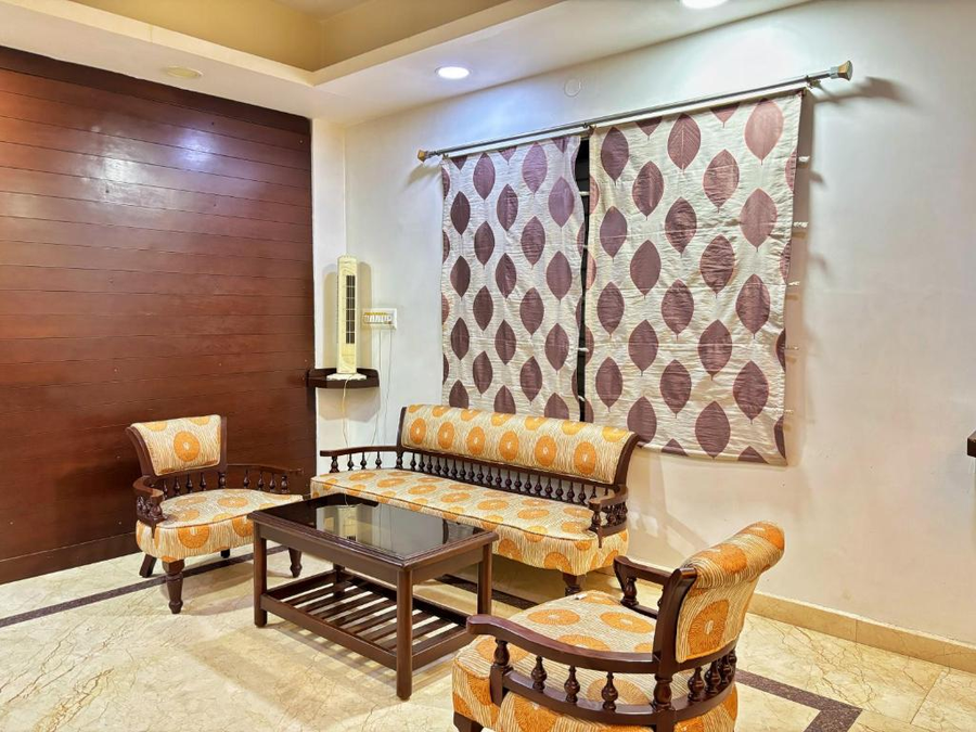 Mystic Felicity Inn,,4 star