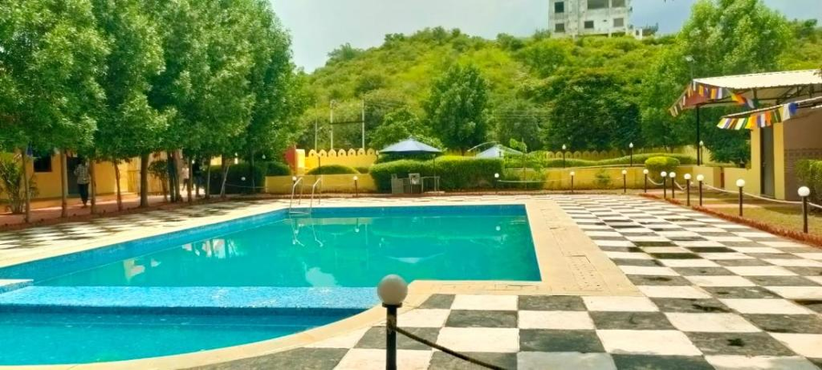 Bliss Resort,,2 star