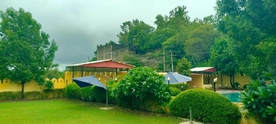 Bliss Resort,,2 star