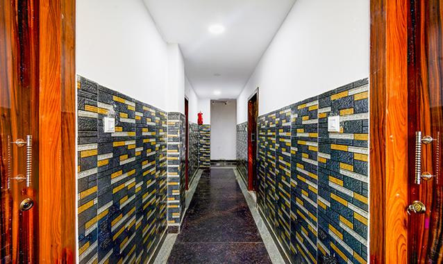 Fabhotel Pnr Continental,,3 star