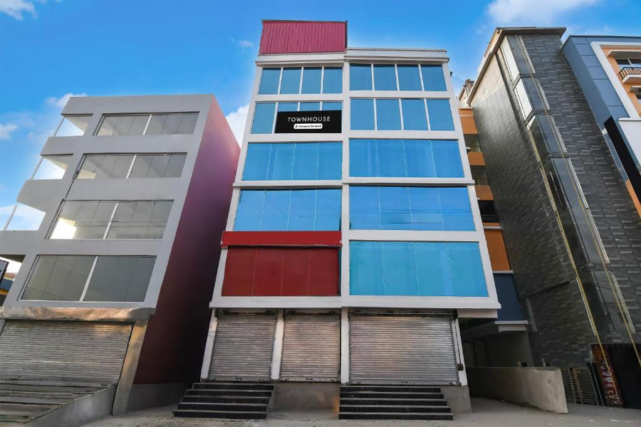 townhouse madhyamgram chowmatha bus terminal kolkata formerly star guest house