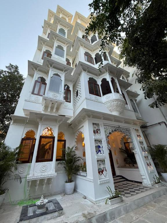 My Downtown- Oladar Haveli,,4 star