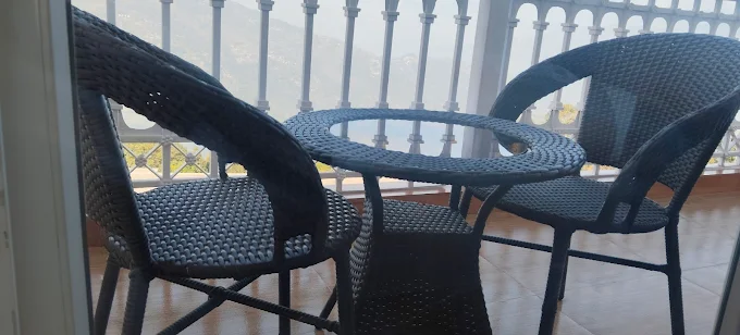 Rosenbluth Inn Darjeeling,,3 star