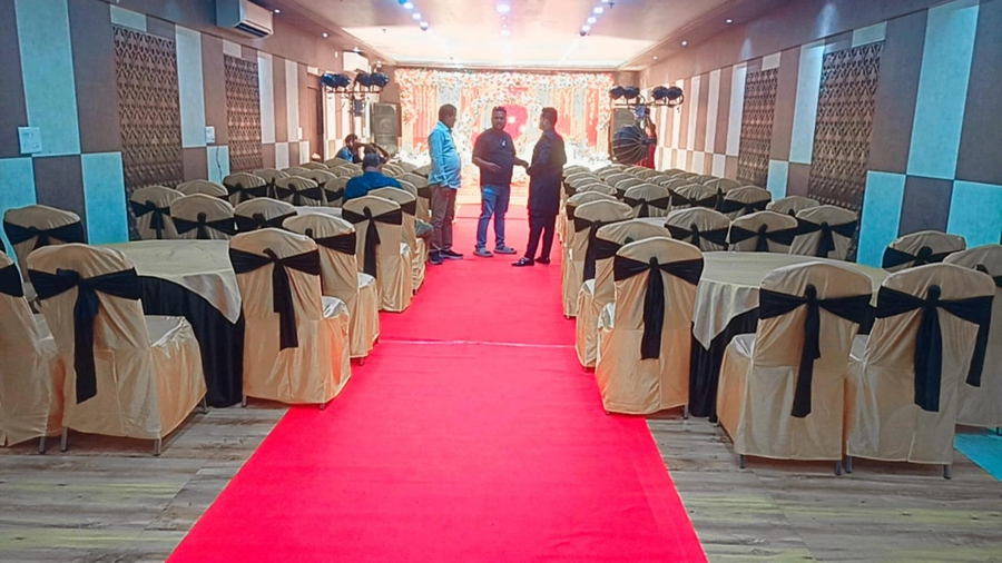 hotel yogarjun palace