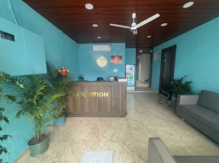 Hotel Shaurya Palace,,3 star