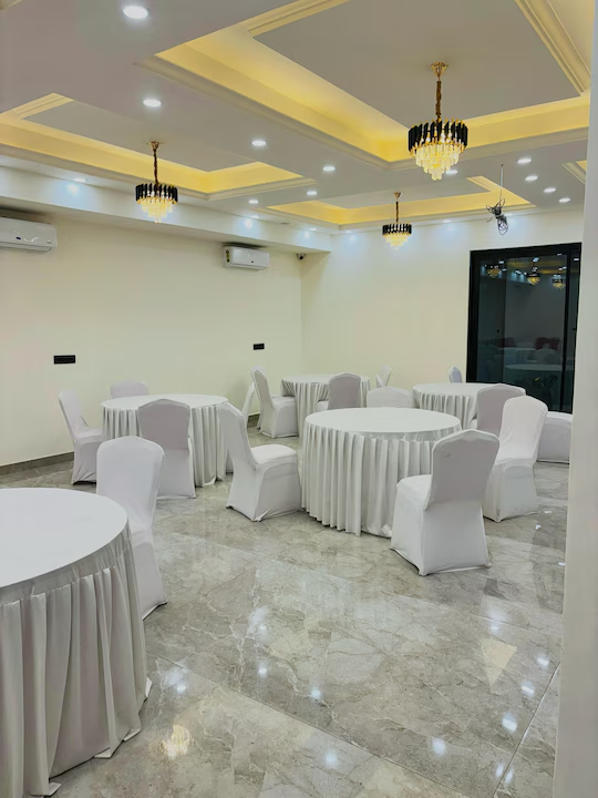 Street Studio By Lime Tree Hotel,Sector 51,3 star