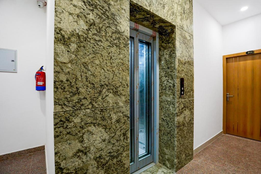 Super Hotel O Dashashwamedh Ghat Varanasi,,4 star