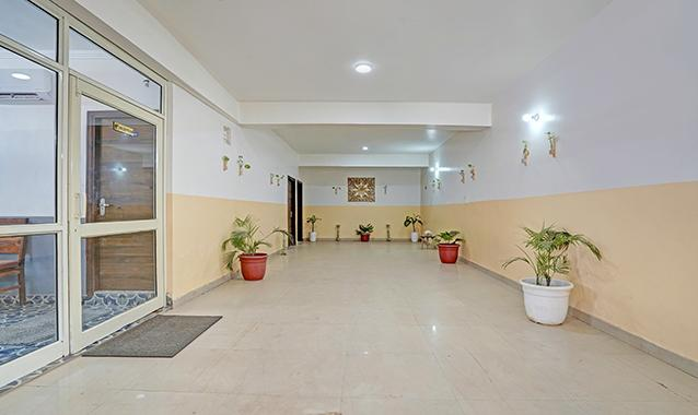 Fabhotel Hazel Town House,,3 star