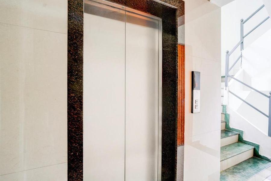 Super Collection O Viviana Mall Thane West Formerly Athithi Stays,,3 star