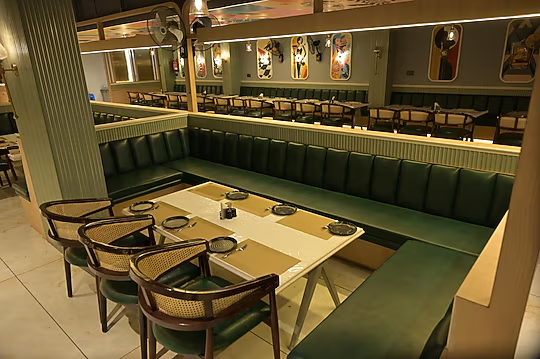 Hotel Spotlight,,3 star