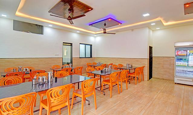 Fabhotel Relax Inn,RANJANGAON,3 star