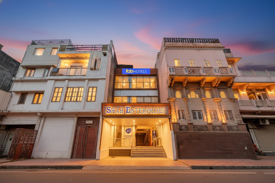 fabhotel shivkashi inn