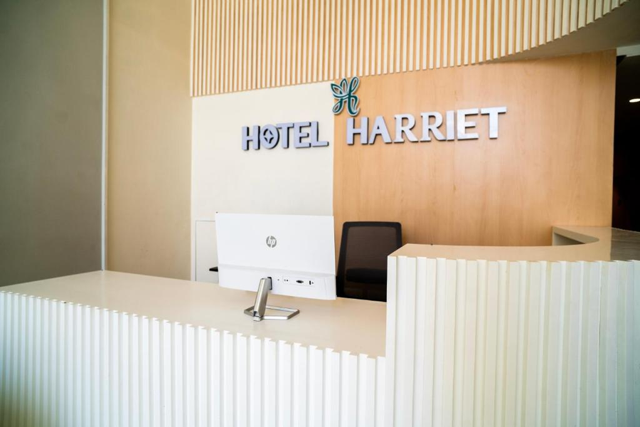 hotel harriet
