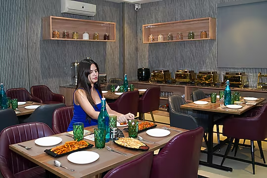 Y Stays By Lime Tree Hotels , Greater Noida Nearby India Expo Centre And Mart,Ansal Golf Link -1,4 star