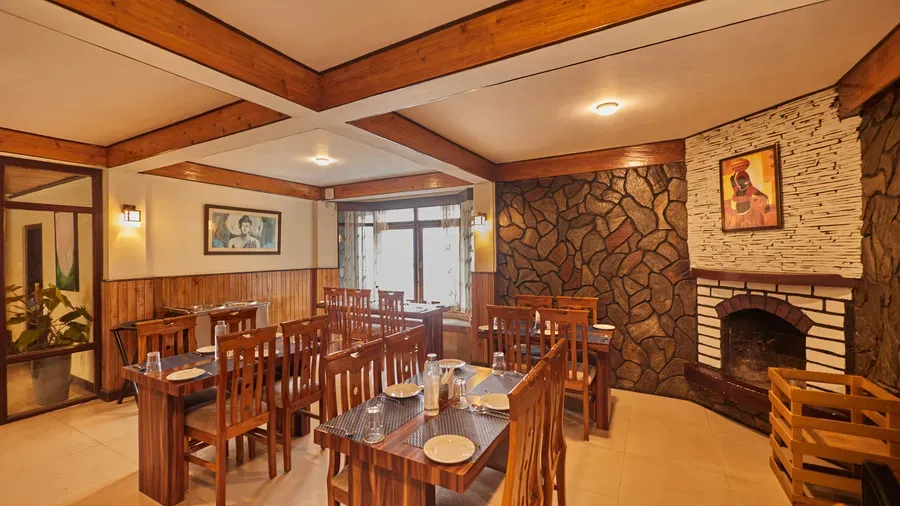 Voyage Rodhi Resort,Jalapahar,3 star