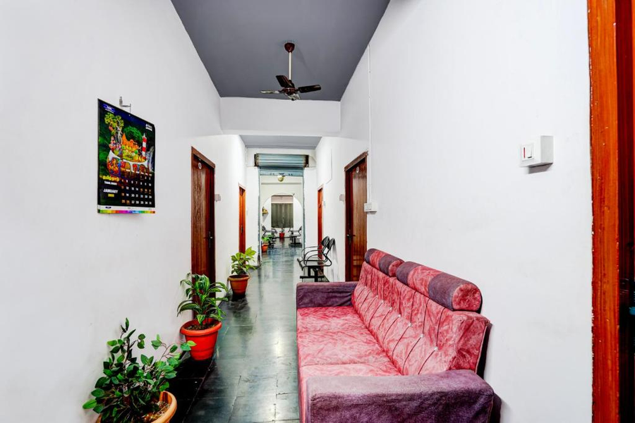 Hotel O Vijayawada Bus Terminal Formerly Akshaya Residency,,3 star