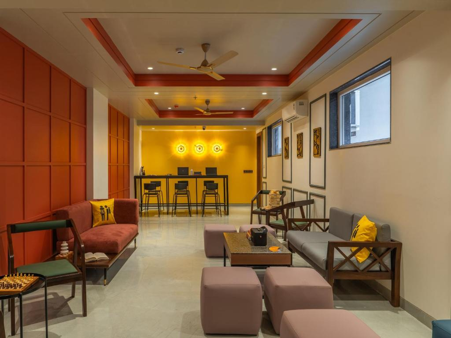 the hosteller delhi international airport