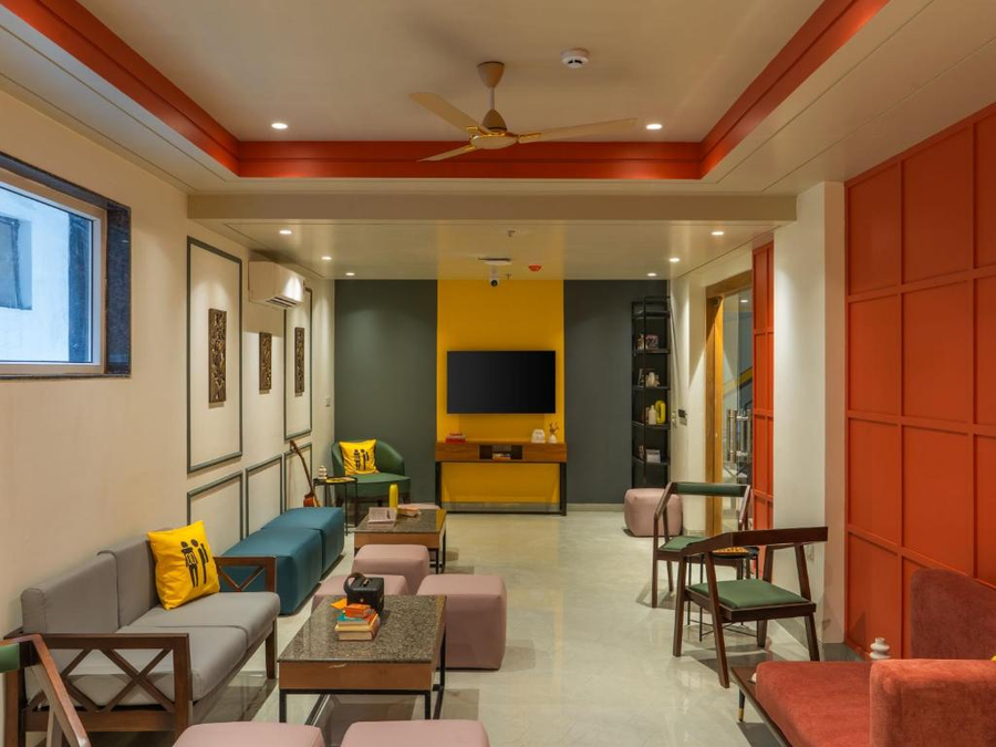 the hosteller delhi international airport
