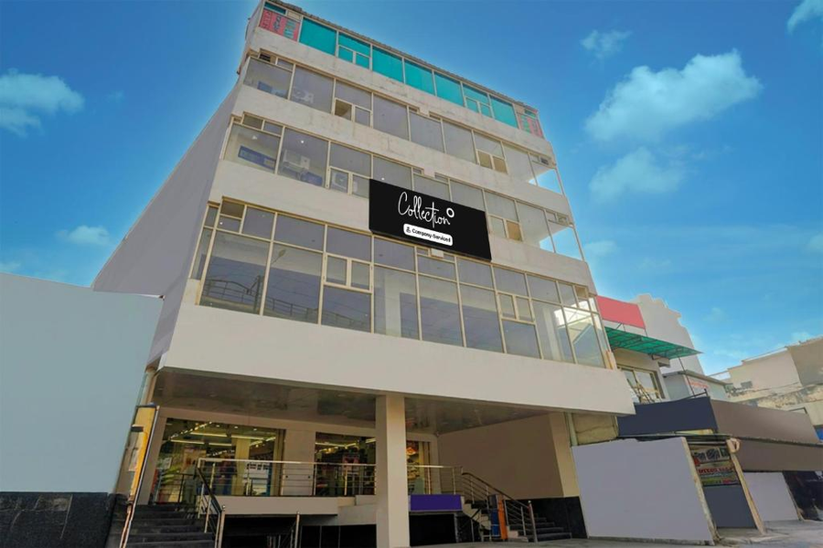 Collection O Noida Sector 52 Metro Station Formerly Hotel Metro View,,3 star