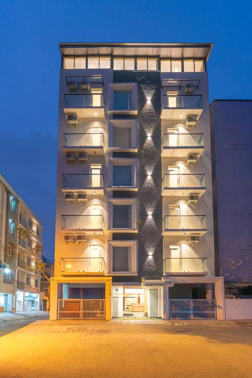 hotel rivido near manyata tech park