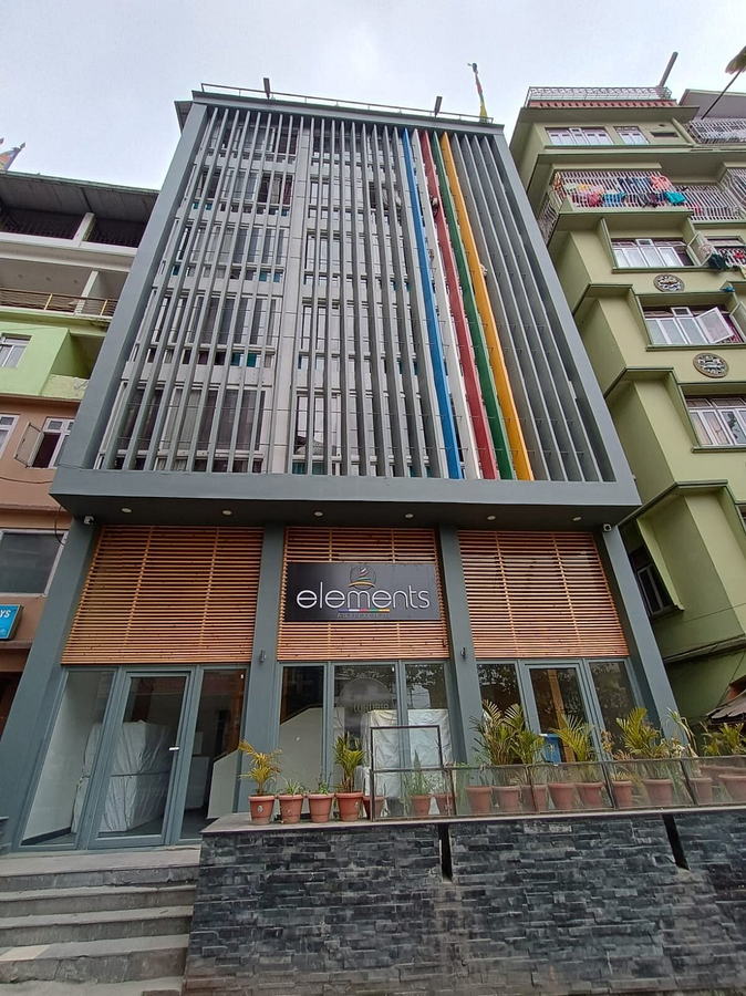 Sparrow Elements Boutique Near Mg Marg,,3 star