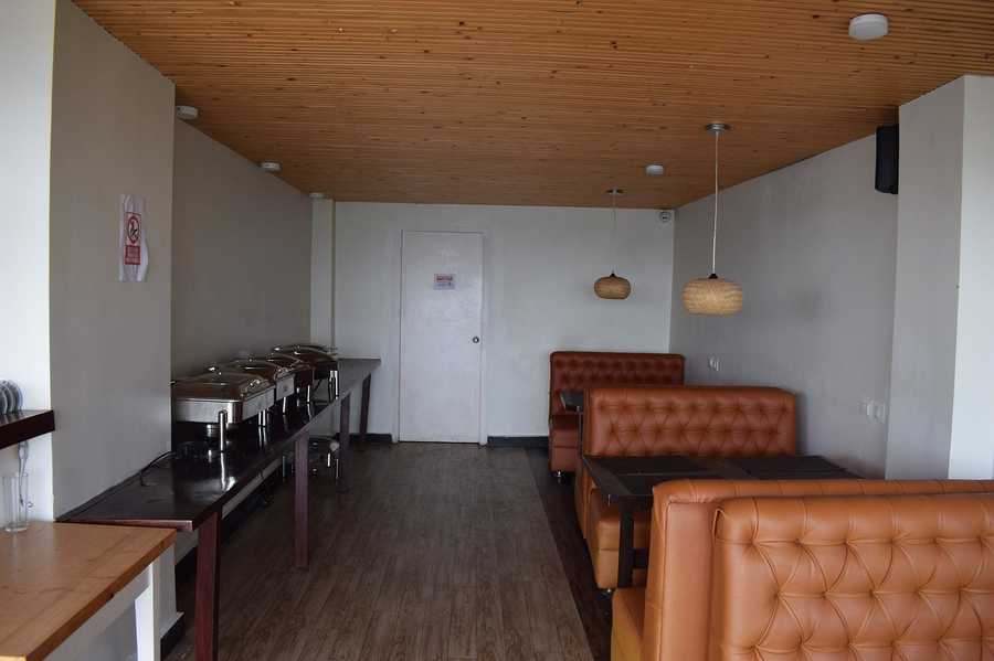 sparrow elements boutique near mg marg