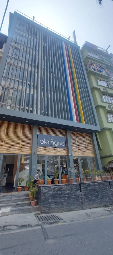 sparrow elements boutique near mg marg