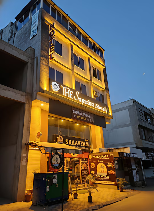 the samsara hotel by zookstay