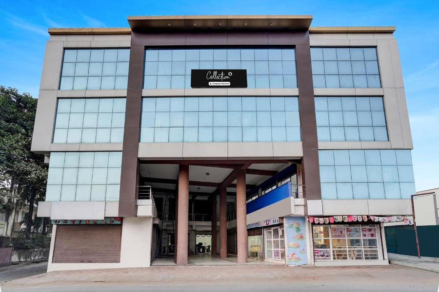 Collection O Rajpipla Bus Terminal Formerly Rajniwas,,3 star