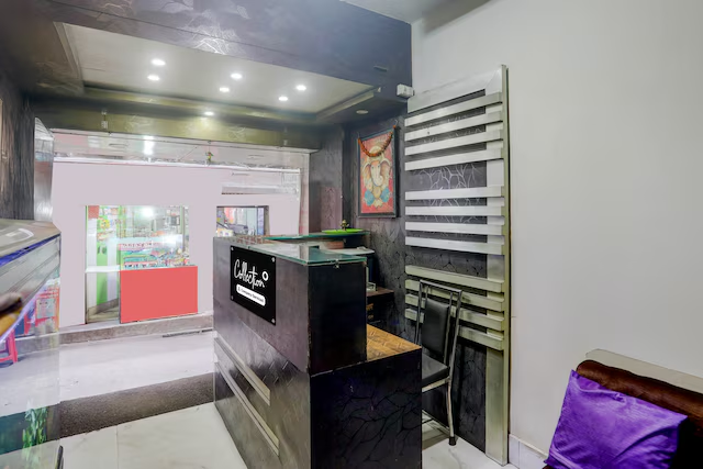 Super Collection O Bank More Dhanbad Formerly Hotel Sri Ganesh Ji,,5 star