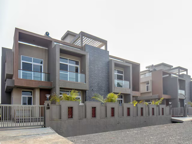 sahyadri vista 4bhk villa by palette pvt pool lonavala
