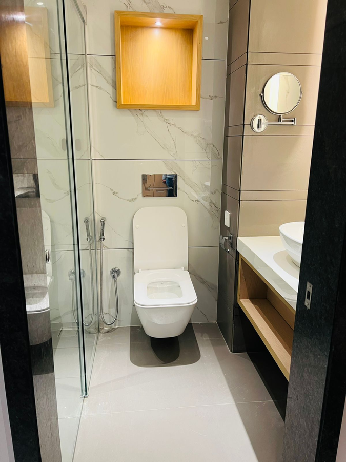 Clarion Inn Greywall,Mall Road,4 star