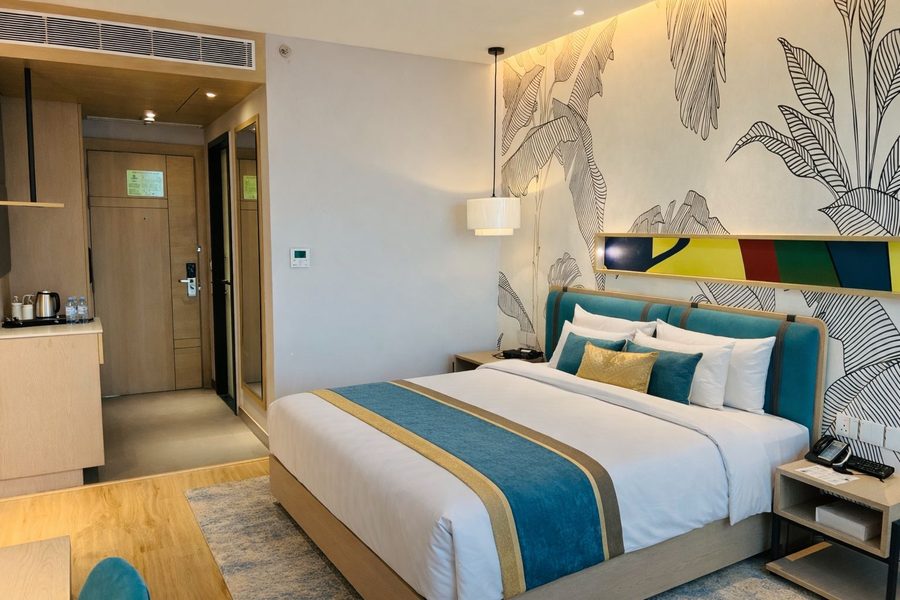 Clarion Inn Greywall,Mall Road,4 star