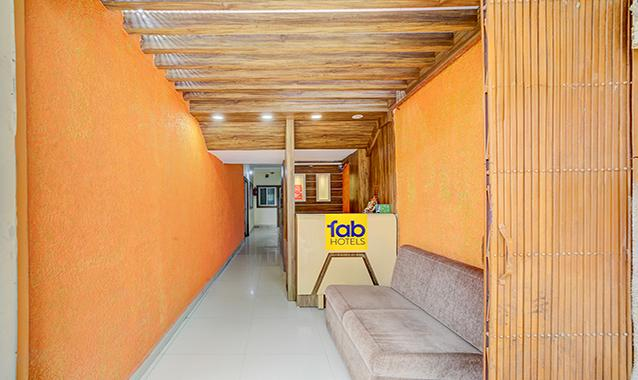 Fabhotel Yash Stay Inn,HOSHANGABAD ROAD,3 star