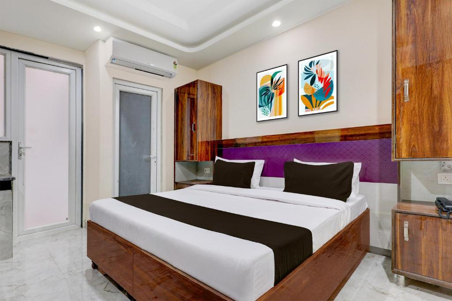 Townhouse Phase 3 Dlf Cyber City,,3 star