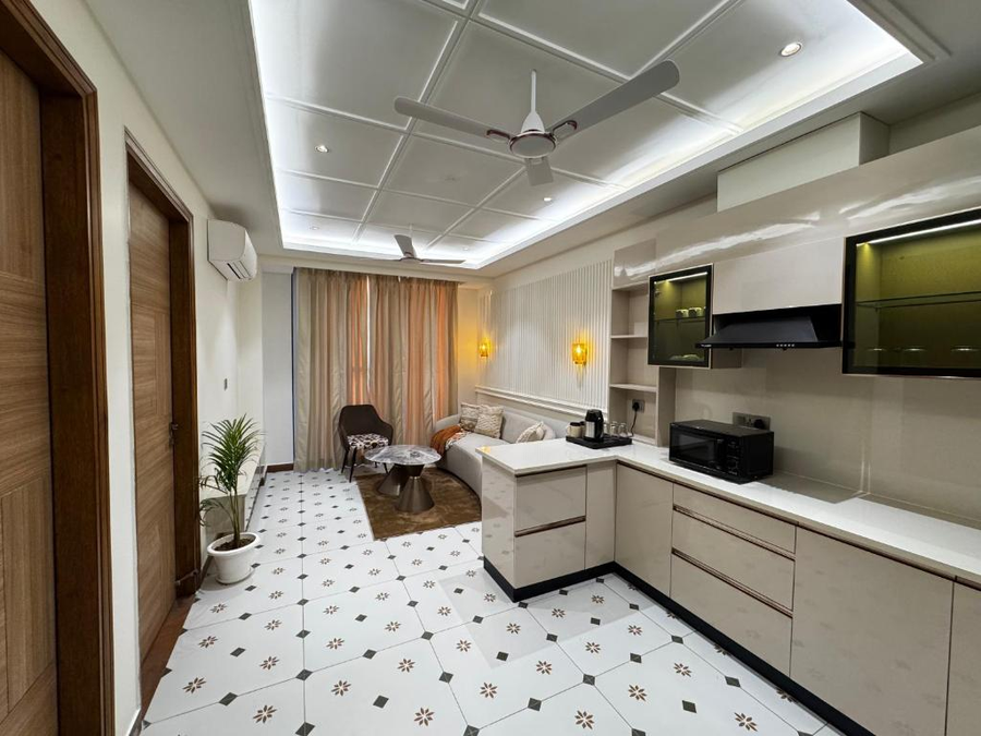 The Lodgers Service Apartments Sector 45 Gurgaon,,3 star
