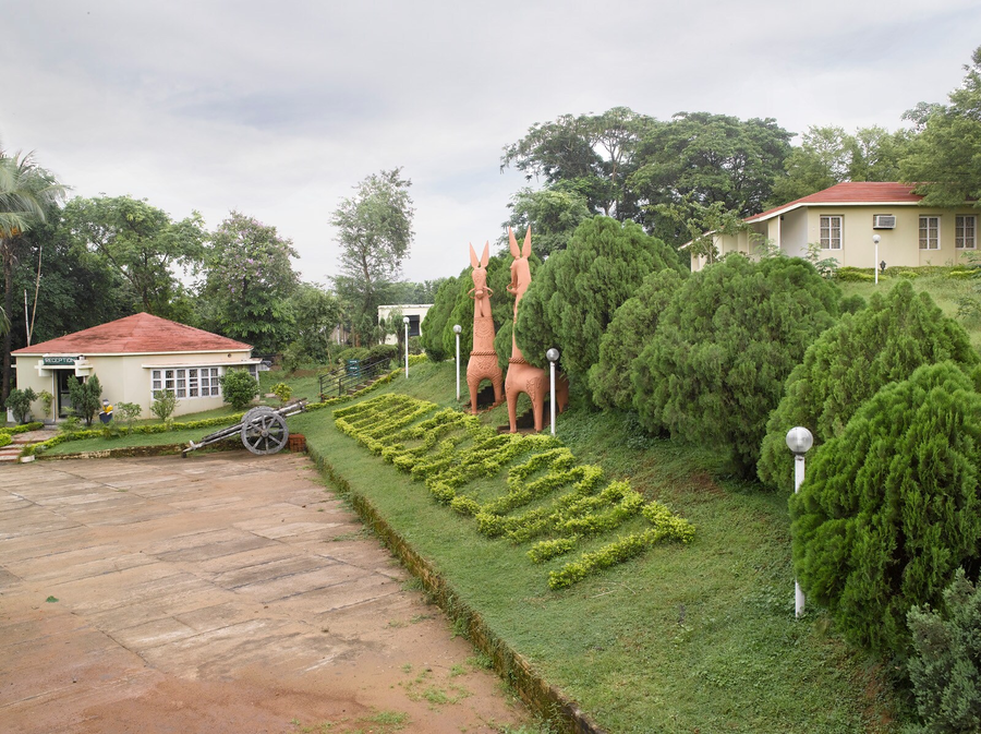 hotel sonar bangla mukutmanipur