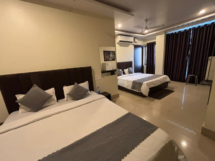 Hotel Asian Openbill,,3 star