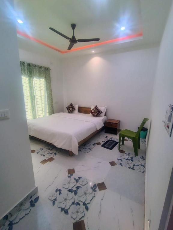maa vaishno inn