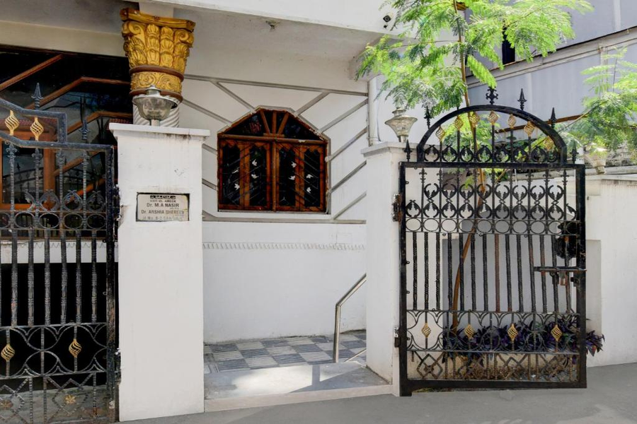 Hotel O Laxmi Narsimha Temple Banjara Hills,,4 star