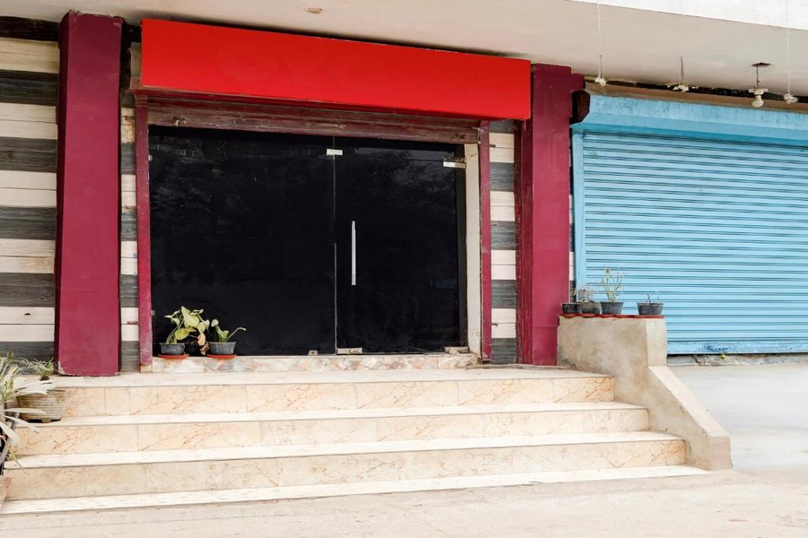 Super Collection O Hindon Airport Ghaziabad,,3 star