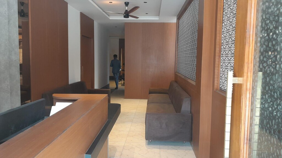 Hotel Golden Bird,,3 star