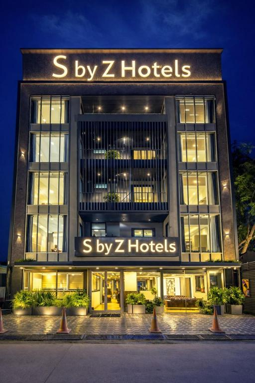 s by z hotels baani square