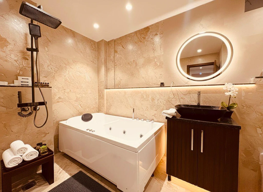 Hemsa Connect A Luxury Jacuzzi Boutique Stay,,4 star